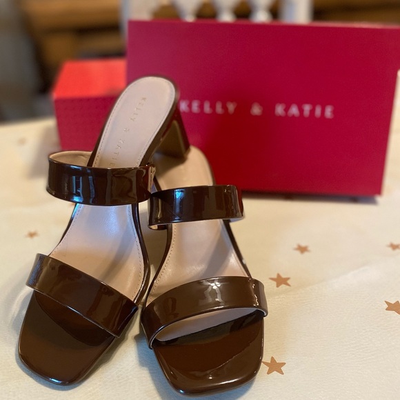 Kelly & Katie Chocolate Patent Pump Sandal Brown Heel 9 Sexy Carbren high heel - Picture 1 of 12